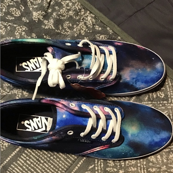Vans Cosmic Print Sneakers - Picture 4 of 6